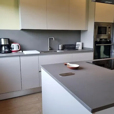 10a03 Casa Moderna Independiente Holiday home *